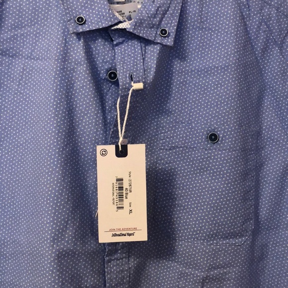 International Report Men’s shirt - Picture 5 of 12